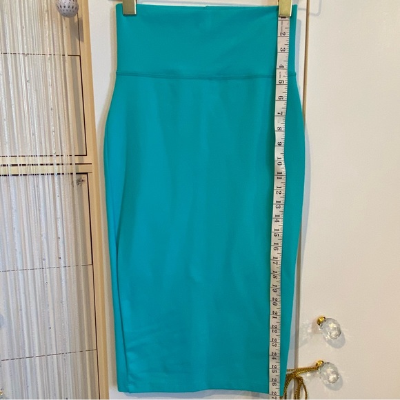 Bebe Blue Knit Pencil Skirt Size XS - Picture 10 of 15